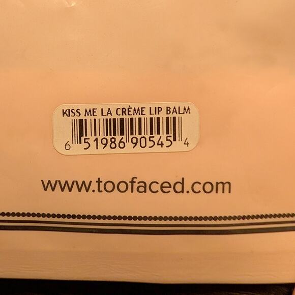 Too Faced La Creme Lip Balm 2-Tint Set Gift Bag - Picture 6 of 10